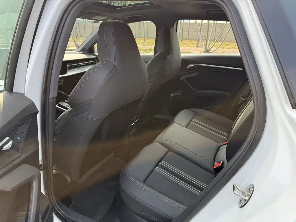Audi A3 2024 Sportback 35 TFSI stylish and sporty купить на сайте DeffCars