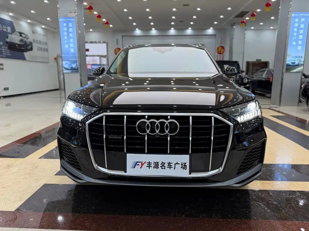 Audi Q7 2020 55 TFSI quattro S line premium model купить на сайте DeffCars