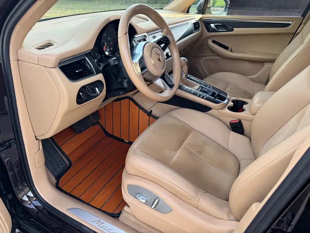 Macan 2014 Macan 2.0T купить на сайте DeffCars