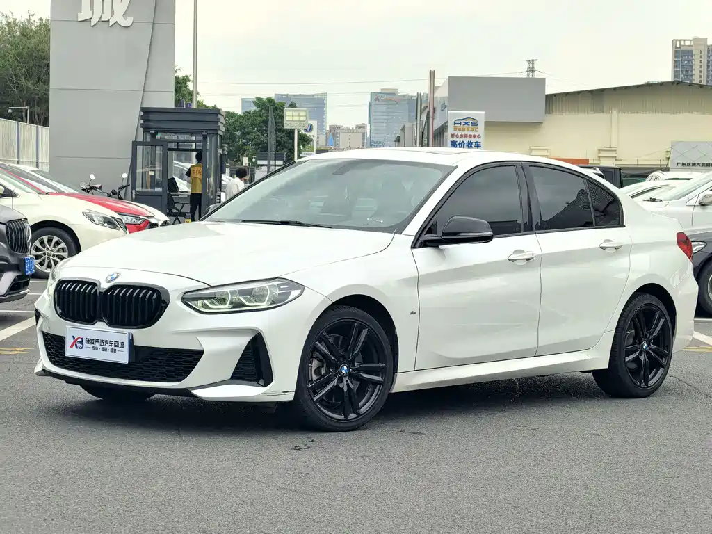 BMW 1 Series 2021 facelift 125i M Sports Night Edition купить на сайте DeffCars