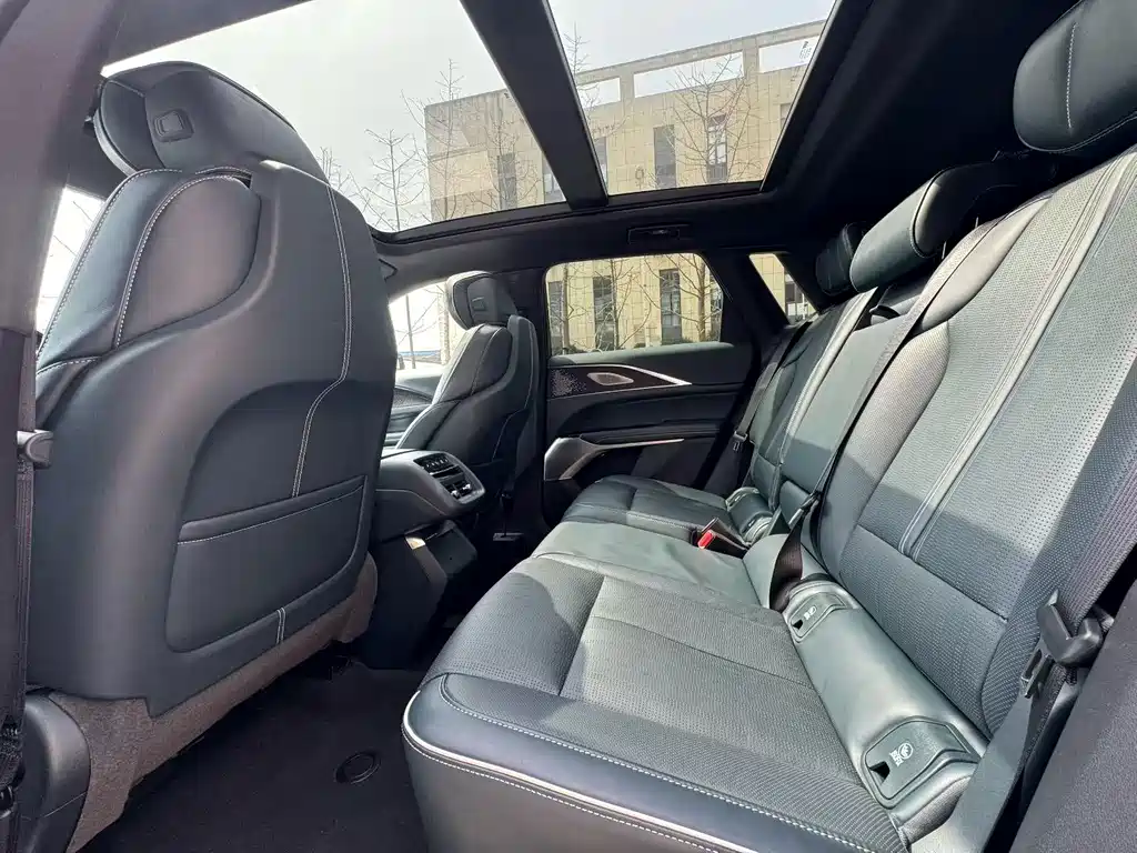 IQ Ruige 2022 four-wheel drive high-performance premium version купить на сайте DeffCars