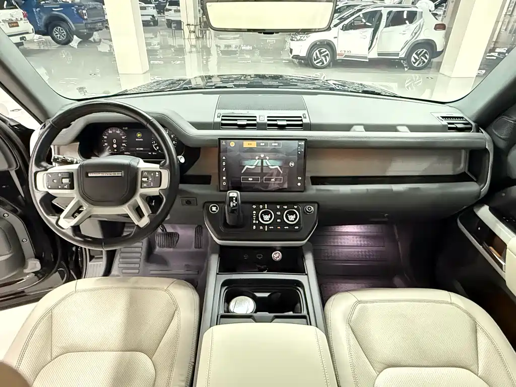 Land Rover Defender 2023 facelift 110 3.0T P400 Dark Special Edition купить на сайте DeffCars