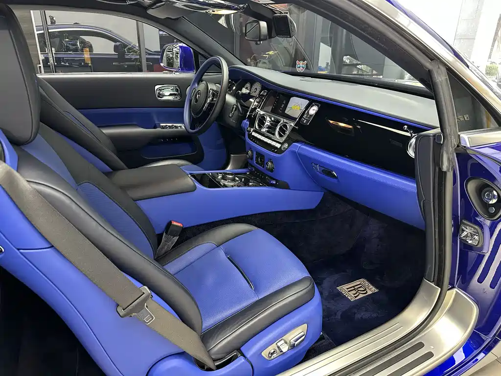 Phantom 2018 6.6T standard model купить на сайте DeffCars