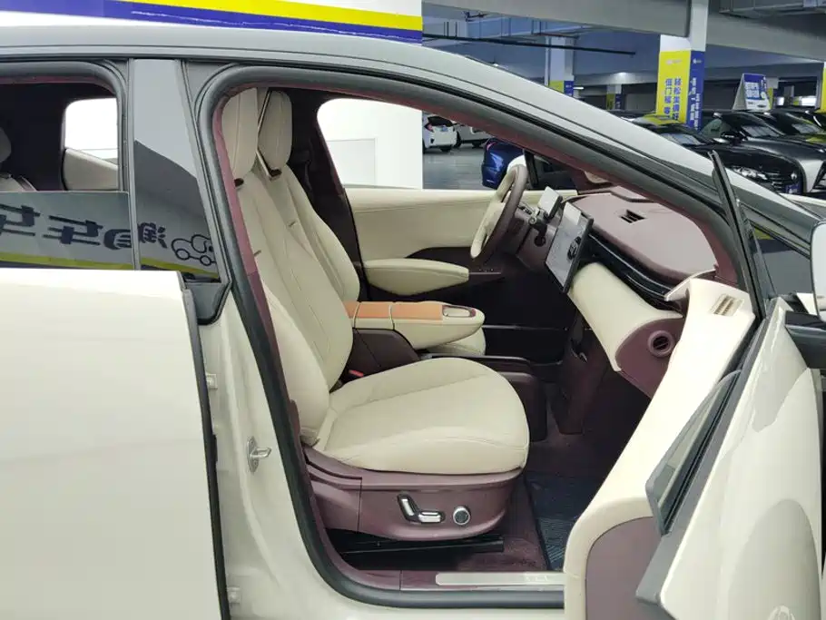 ZEEKR X 2025 Five Seater Rear Drive Edition купить на сайте DeffCars