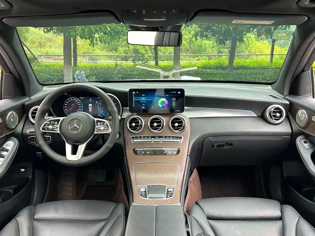 Mercedes GLC 2020 facelift 300 L 4MATIC dynamic купить на сайте DeffCars