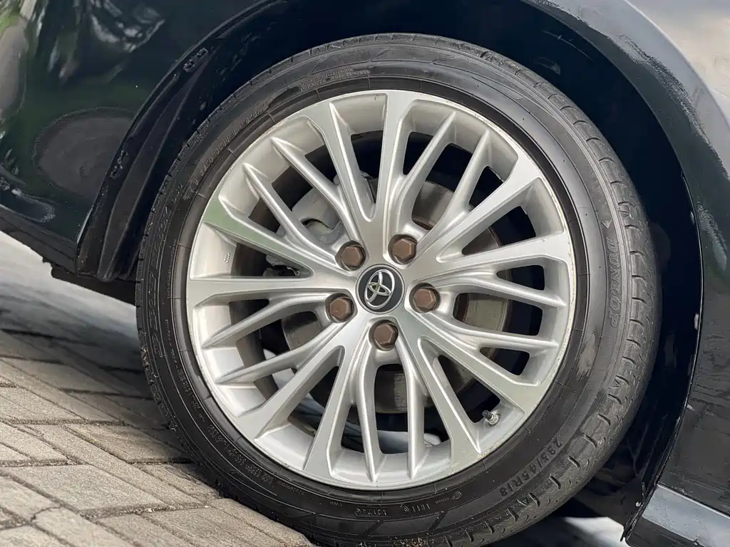 Camry 2018 2.5G Deluxe Edition купить на сайте DeffCars