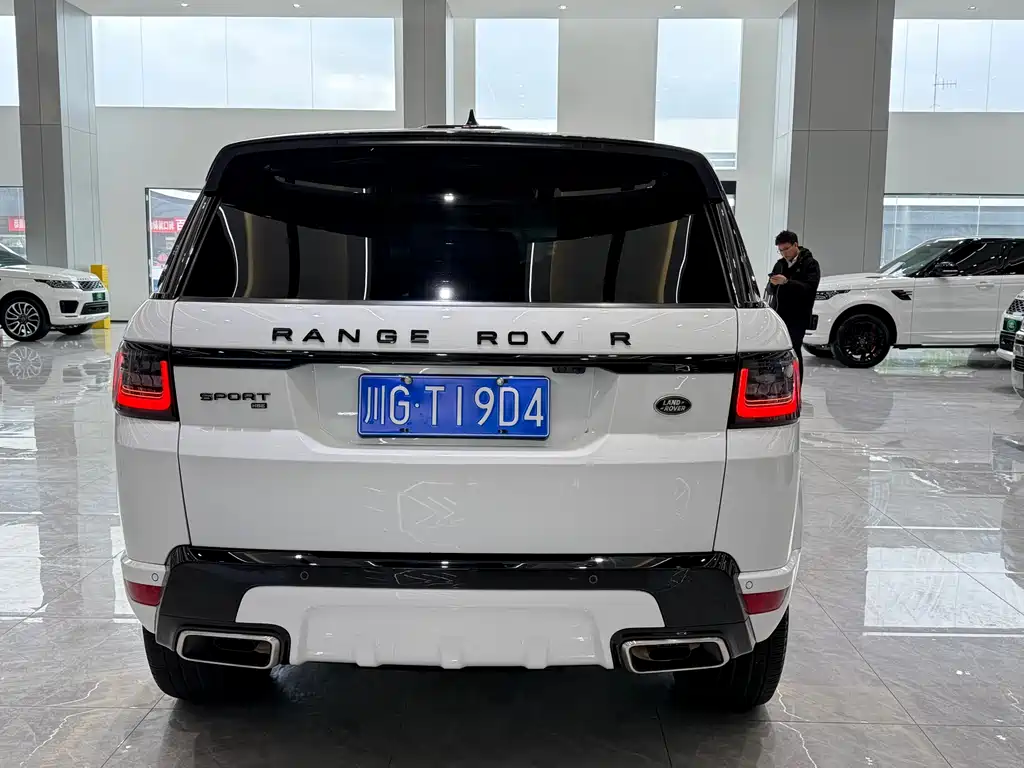 Range Rover Sport 2022 3.0 L6 Black Edition купить на сайте DeffCars