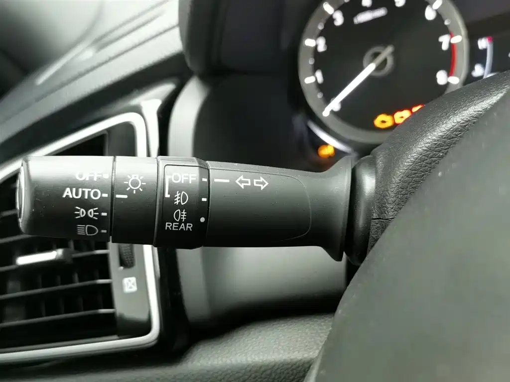 Honda UR-V 2020 370TURBO two-wheel drive premium version купить на сайте DeffCars