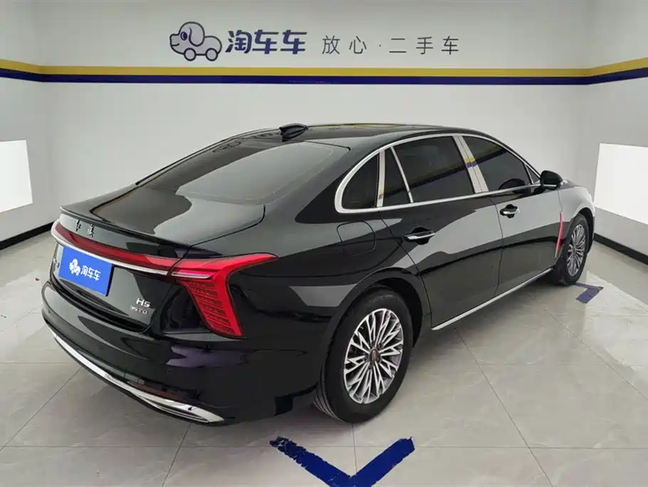 Hongqi H5 2024 1.5T DCT Zhilian Qiyun Edition купить на сайте DeffCars