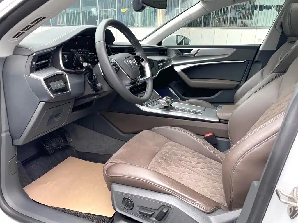 Audi A7L 2024 45 TFSI quattro S-line Shadow Warrior Edition купить на сайте DeffCars