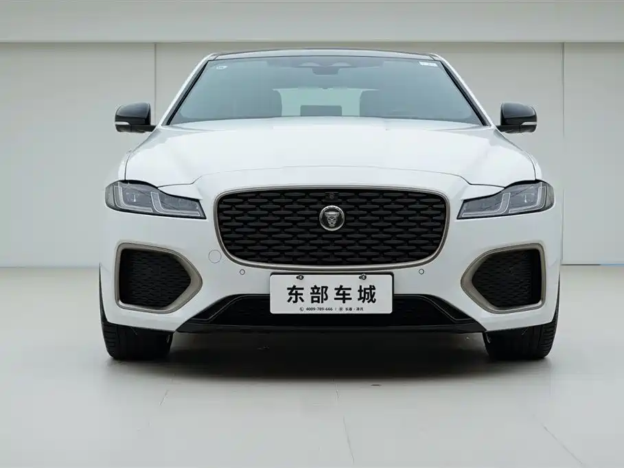 Jaguar XFL 2024 2.0T P300 four-wheel drive flagship sports gold version купить на сайте DeffCars