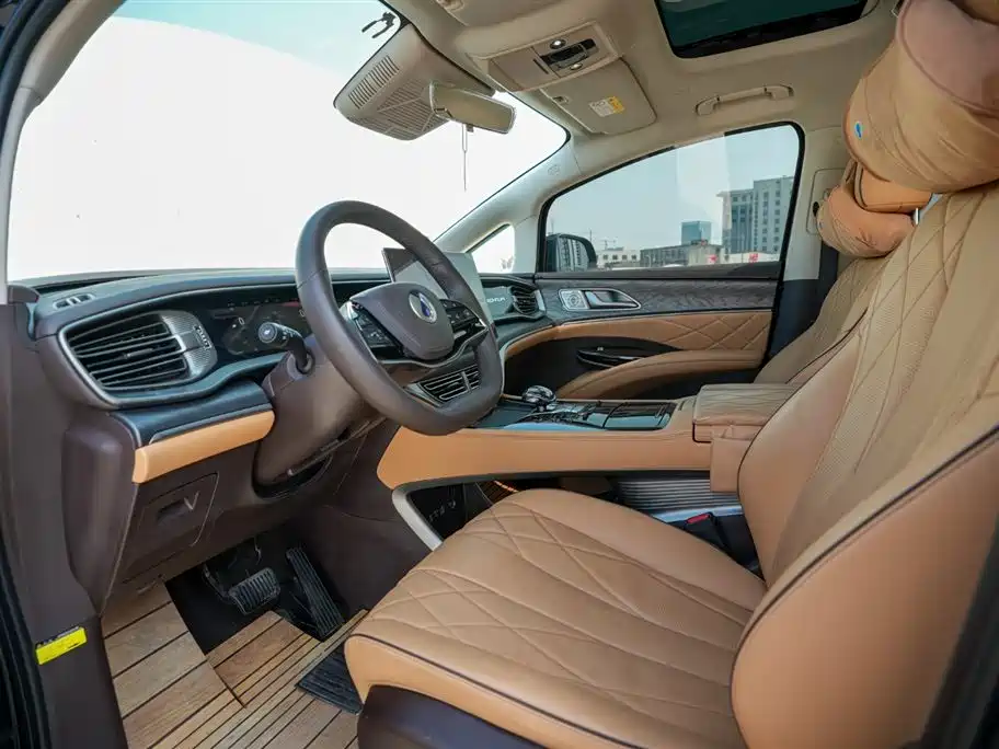 Denza D9 2024 DM-i 1050 Exclusive Type купить на сайте DeffCars