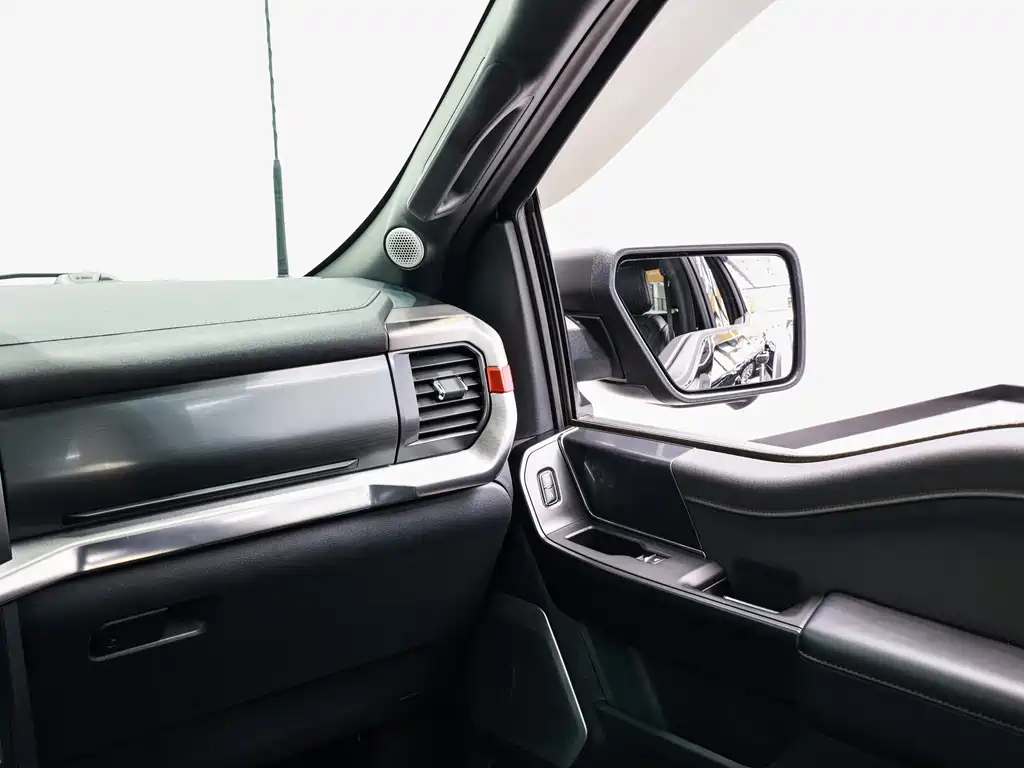 Ford F-150 Raptor 2022 3.5T Raptor купить на сайте DeffCars