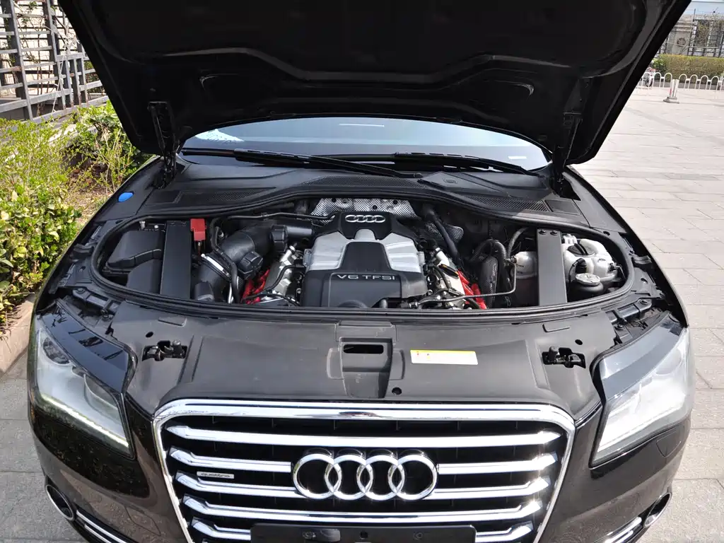 Audi A8 2011 A8L 3.0 TFSI quattro premium model 245kW купить на сайте DeffCars