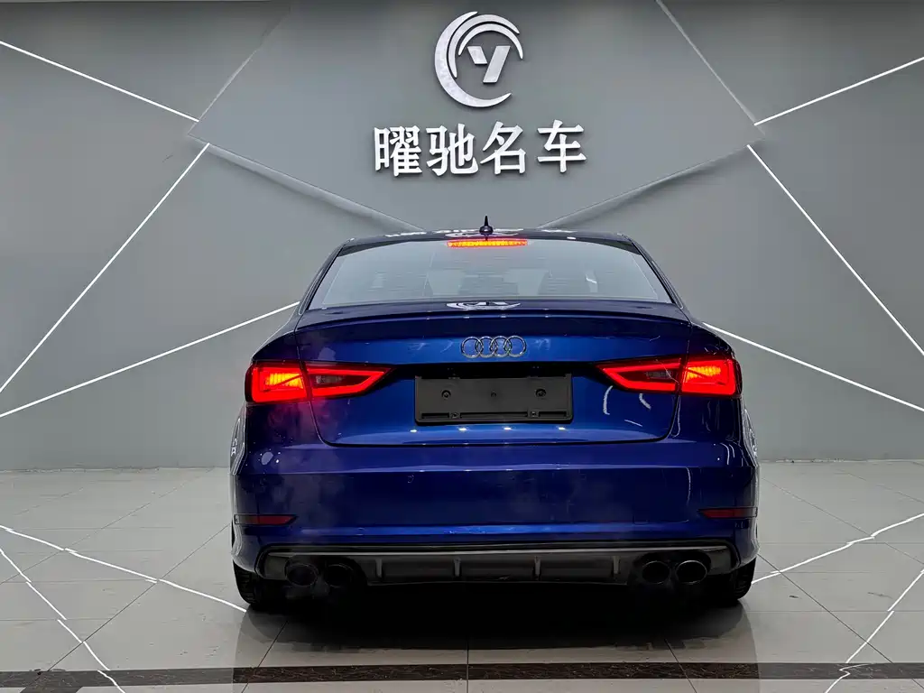 Audi S3 2015 S3 2.0T Limousine купить на сайте DeffCars