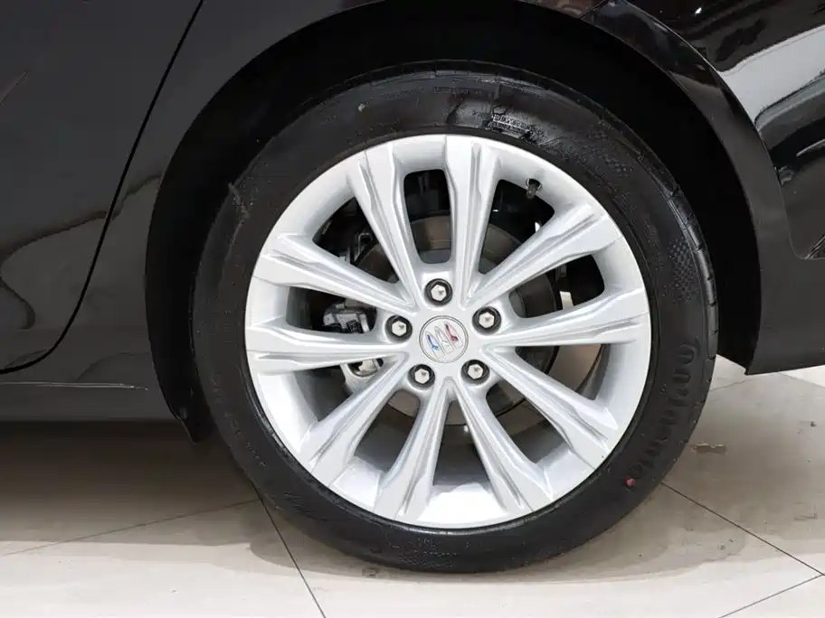 Regal 2024 facelift 28T indulgent version купить на сайте DeffCars