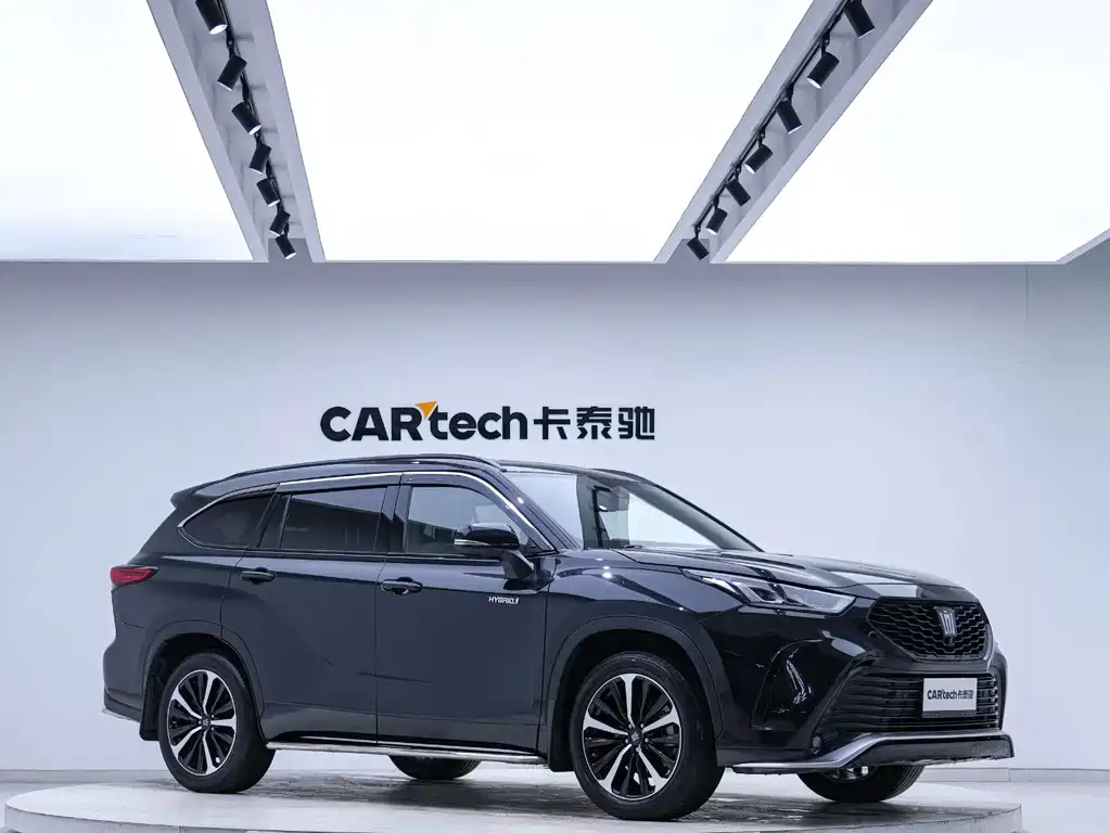 Crown Lufang 2021 2.5L HEV four-wheel drive premium version купить на сайте DeffCars