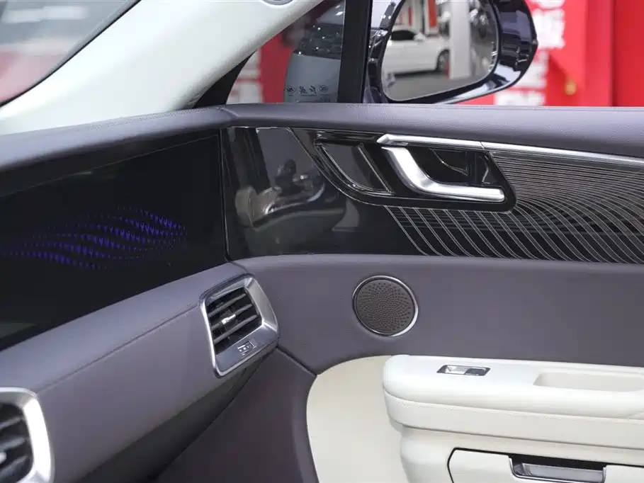 Hongqi E-HS9 2021 model 460km flagship version six seats купить на сайте DeffCars