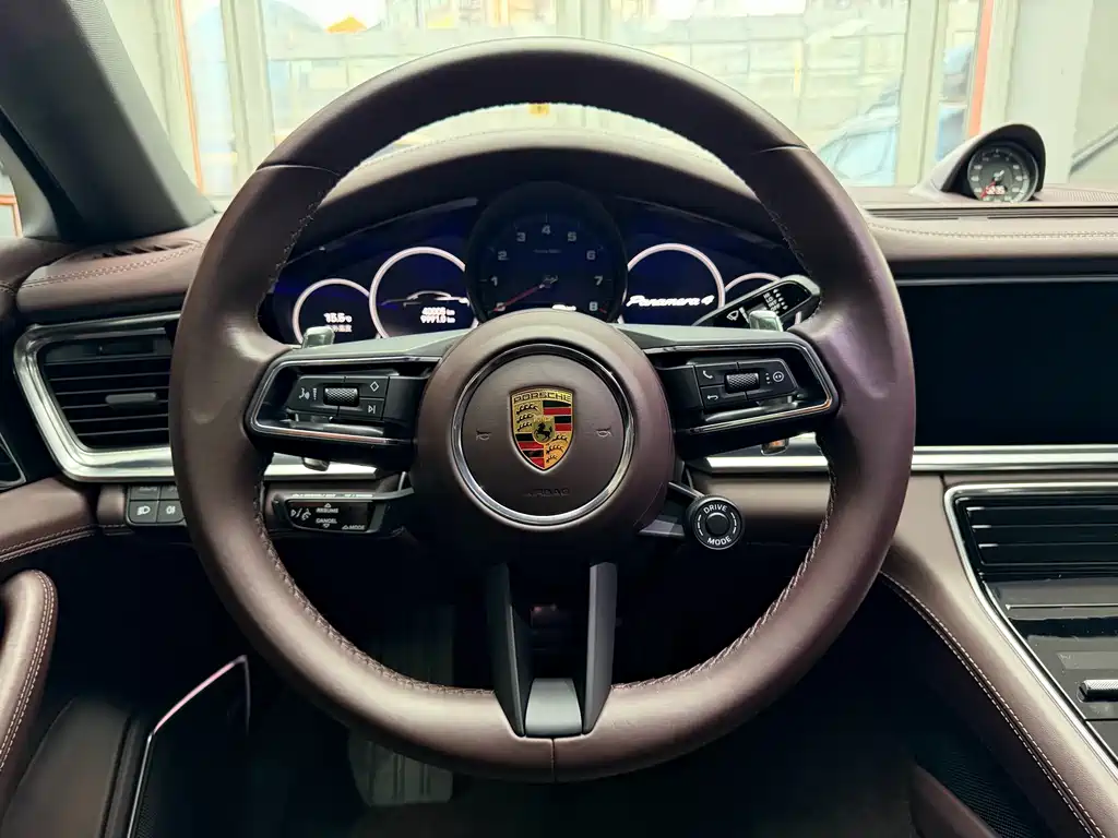 Panamera 2022 Panamera 4 Executive Extended Edition 2.9T купить на сайте DeffCars