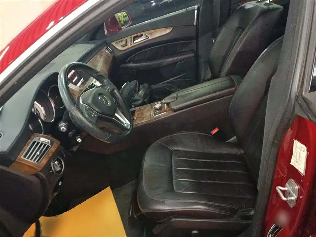 Mercedes-Benz CLS 2012 CLS 300 CGI купить на сайте DeffCars