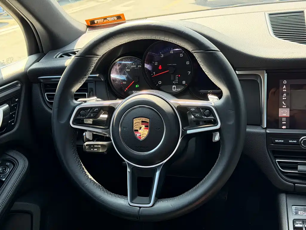 Macan 2018 Macan 2.0T купить на сайте DeffCars