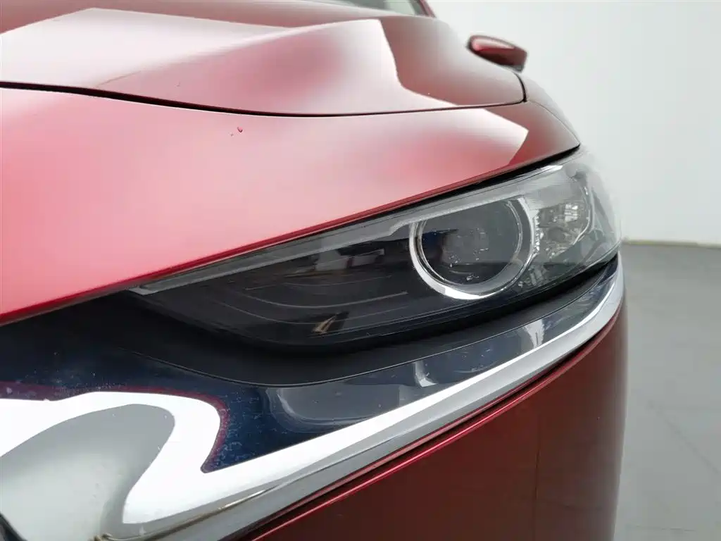 Mazda3 Angkesela 2020 2.0L Automatic Premium Edition купить на сайте DeffCars