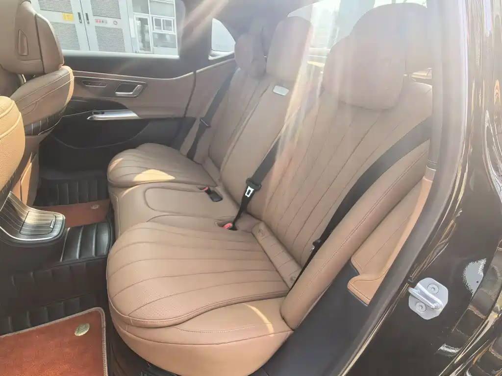 Mercedes-Benz E-Class 2024 E 300 L Fashion Model купить на сайте DeffCars