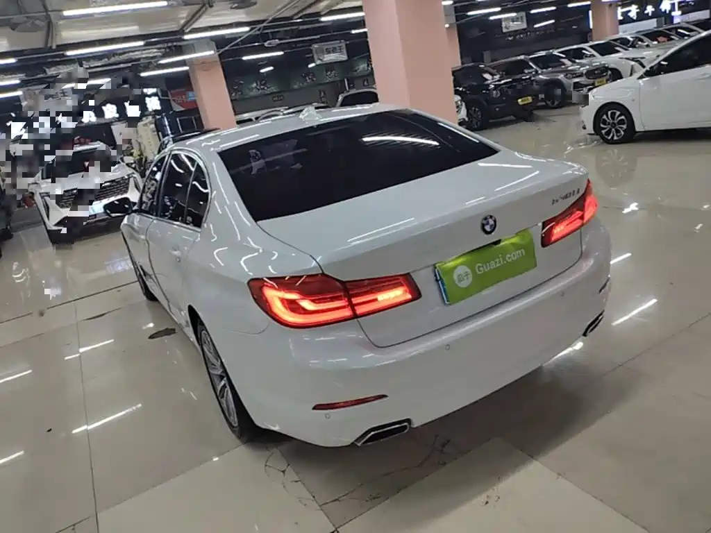 BMW 5 Series 2018 528Li Special Edition launched купить на сайте DeffCars