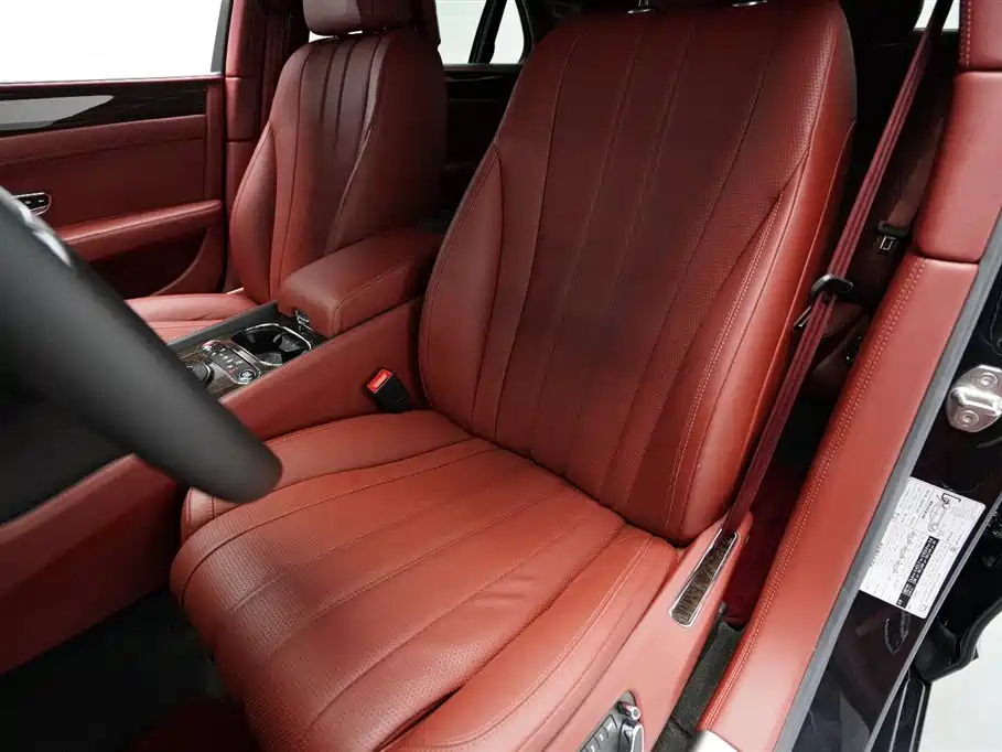 Flying Spur 2016 4.0T V8 Standard Edition купить на сайте DeffCars