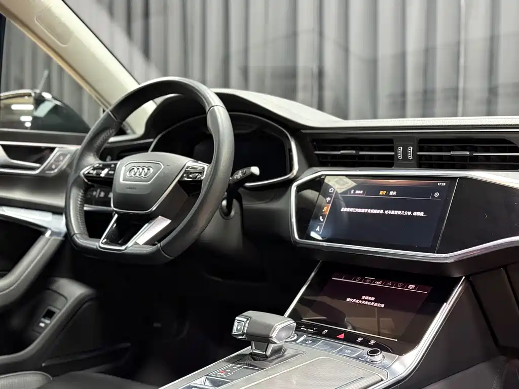 Audi A7 2019 55 TFSI quattro competition version купить на сайте DeffCars