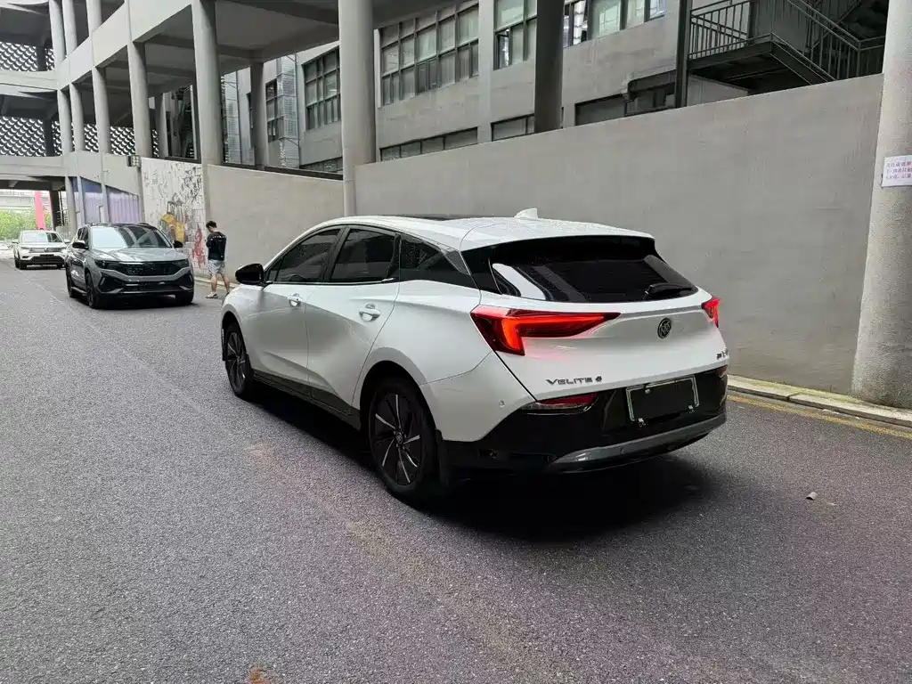 Velite 6 2024 430km Premium Edition купить на сайте DeffCars