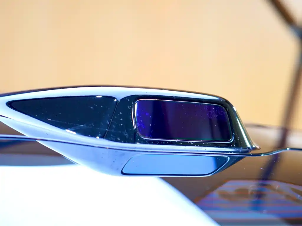 Zhijie R7 2025 extended range 331km Ultra купить на сайте DeffCars