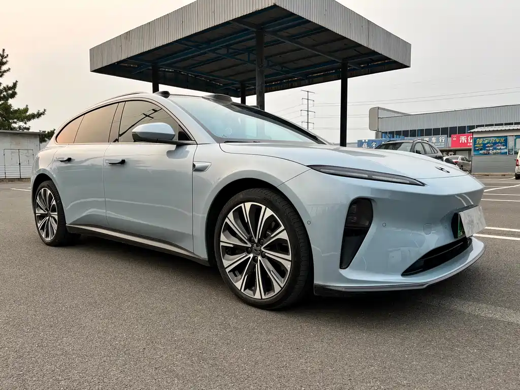 NIO ET5T 2023 75kWh Touring купить на сайте DeffCars
