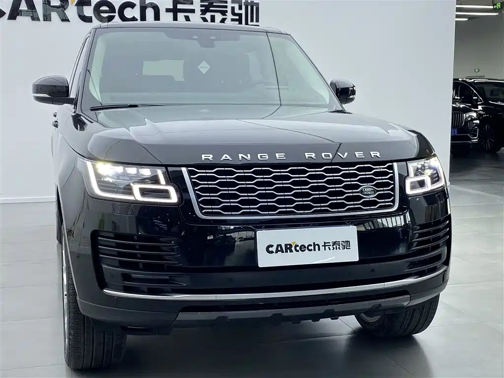 Range Rover 2022 3.0 L6 400PS Legendary Extended Classic Edition купить на сайте DeffCars