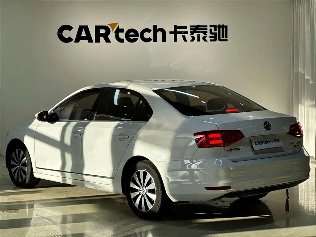 Sagitar 2018 180TSI DSG Premium Edition купить на сайте DeffCars