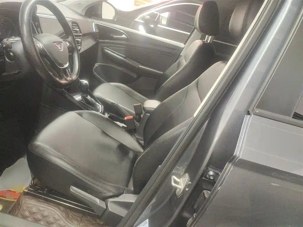 Jetta VS5 2021 280TSI automatic aggressive model купить на сайте DeffCars