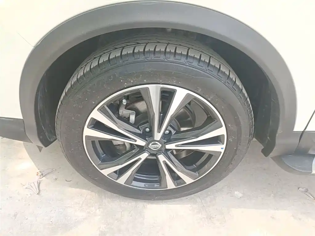 Qashqai 2021 2.0L CVT Deluxe Edition купить на сайте DeffCars