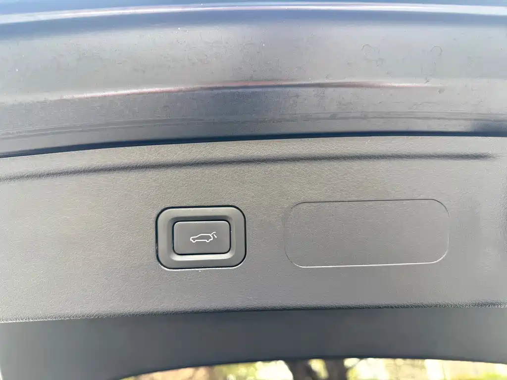Pentium B70 2023 third generation 1.5T automatic enjoyment model купить на сайте DeffCars