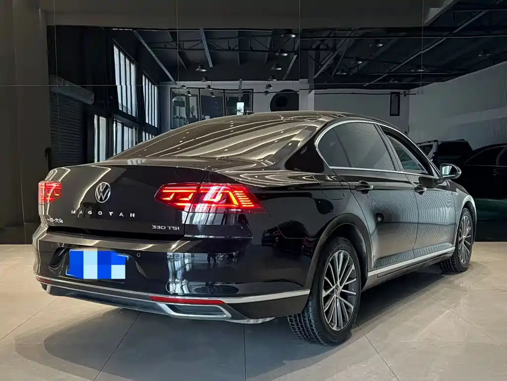 Magotan 2020 330TSI DSG luxury model купить на сайте DeffCars