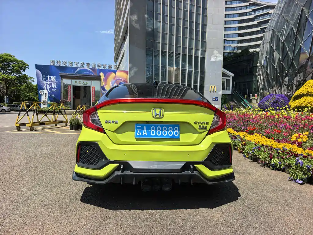 Civic 2019 220TURBO CVT Dynamic Edition National V купить на сайте DeffCars