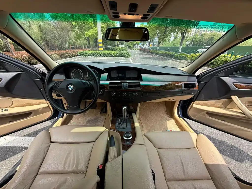 BMW 5 Series 2007 530Li Elegant купить на сайте DeffCars