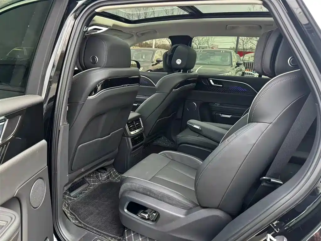 Hongqi E-HS9 2022 model 690km flagship version six seats купить на сайте DeffCars
