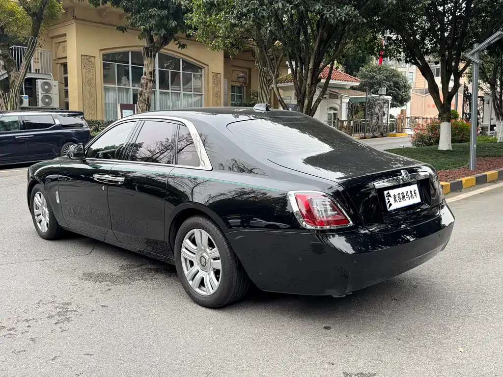 Ghost 2021 6.7T standard wheelbase version купить на сайте DeffCars