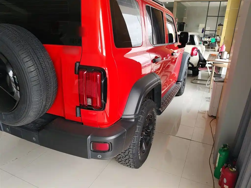 Tank 300 2021 Off-Road Version 2.0T Challenger купить на сайте DeffCars