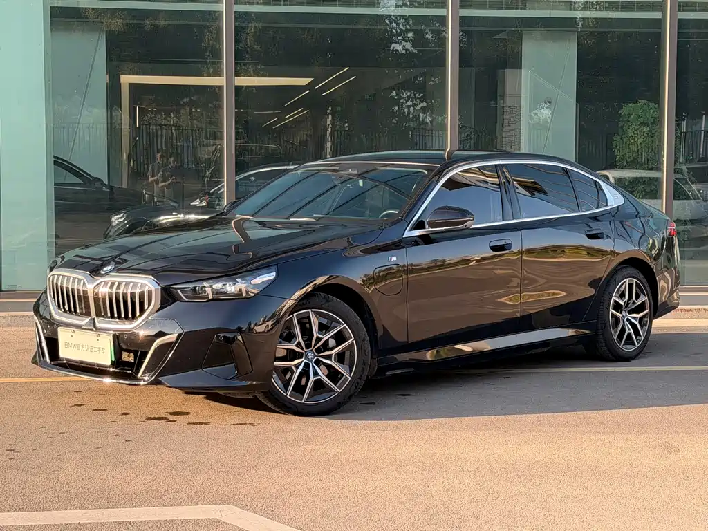 BMW i5 2024 eDrive 35L Exclusive M Sports Package купить на сайте DeffCars
