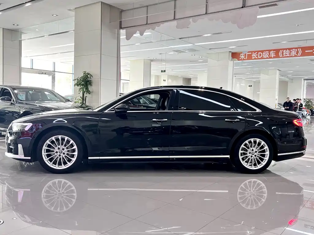 Audi A8 2022 A8L 50 TFSI quattro Comfort Collection Edition купить на сайте DeffCars