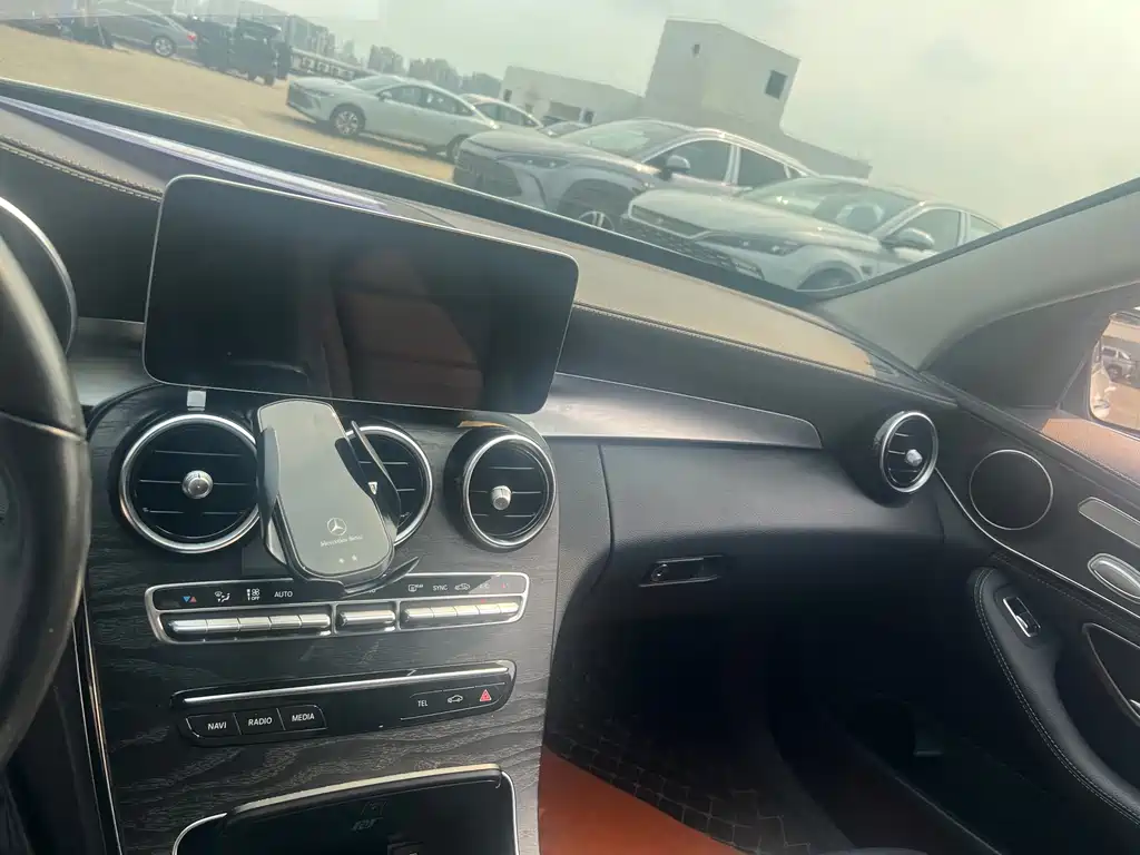 Mercedes-Benz C-Class 2019 facelift C 260 L sports version купить на сайте DeffCars