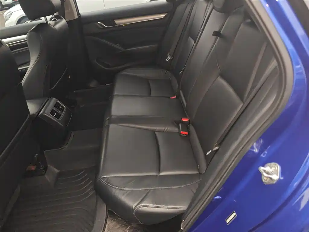 Accord 2018 260TURBO Deluxe Edition National V купить на сайте DeffCars