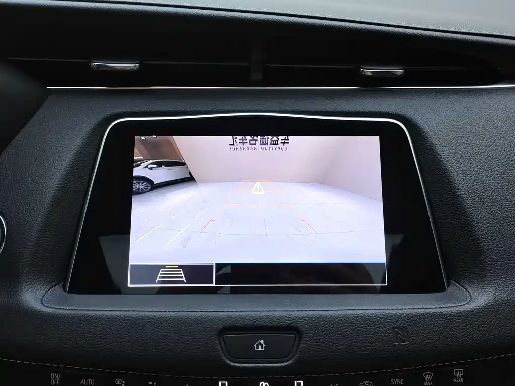Cadillac XT4 2020 28T two-wheel drive leading model купить на сайте DeffCars