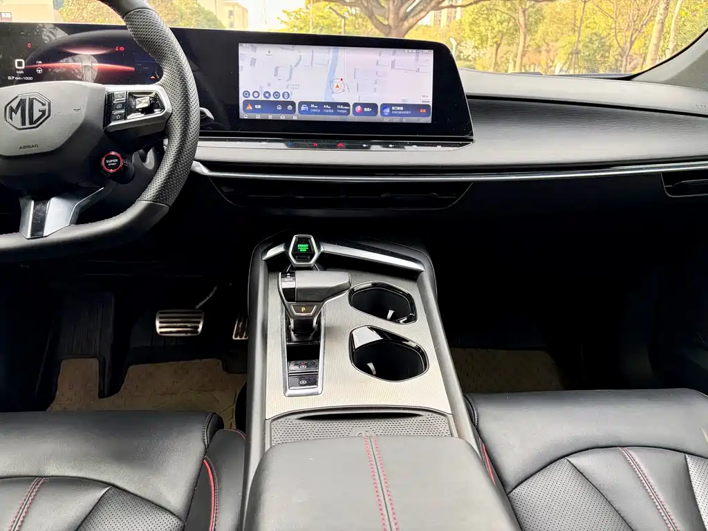 MG7 2023 2.0T automatic Trophy+ engine version купить на сайте DeffCars
